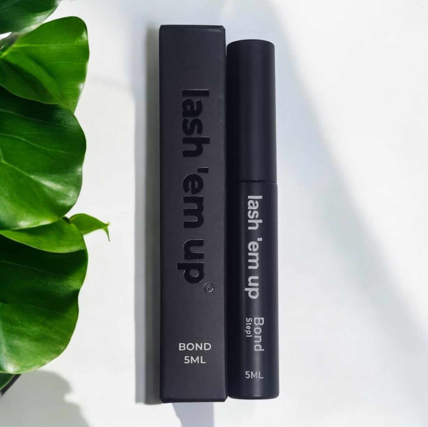 diy eyelash extensions bond